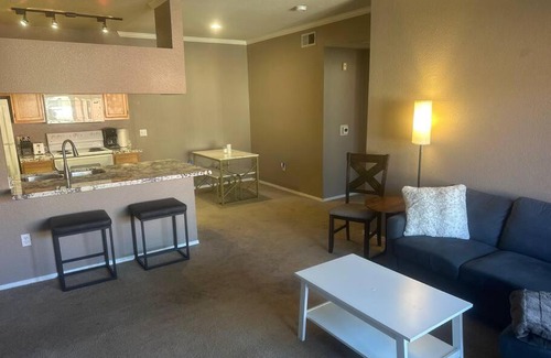 Camelback East Apartment | Cozy Condo in Gated Community with Pool by PHX Airport, Tempe, and Old Town