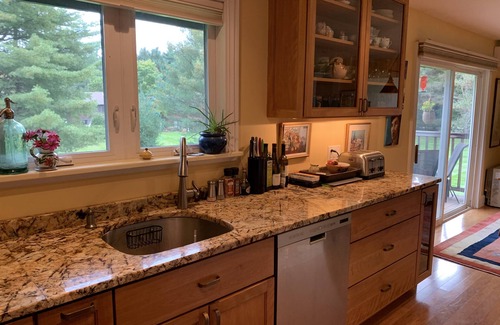 Stowe Area Condo | Cozy Condominium with Great Stowe Mountain Resort Location