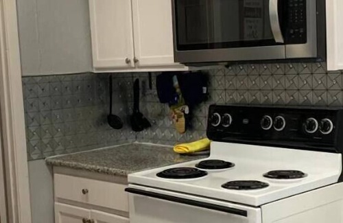 Gonzales House | Cozy, Convenient, Modern update