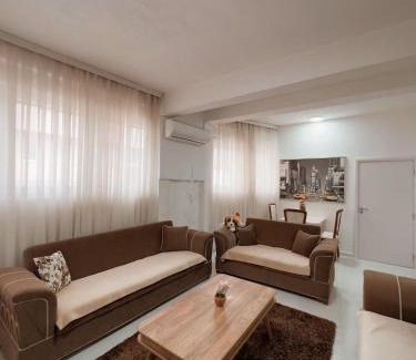 Mejë Apartment | Cozy Corner Apartment