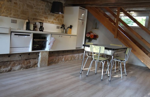 Saint-Leger-les-Paray House | Cozy cottage, swimming pool, tourism and all amenities