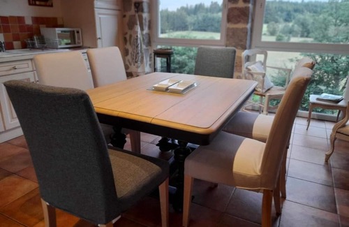 Saint-Regis-du-Coin Cottage | Cozy cottage with wood stove, terrace, wifi, near outdoor activities