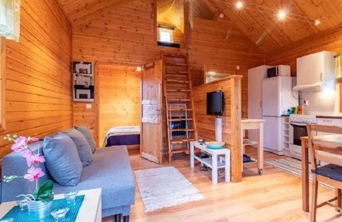Hallaryd House | Cozy cottage by te lake in Småland