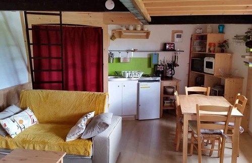 Longevilles-Mont-d'Or Ski Chalet | cozy cottage Haut-Doubs, at 1000 m altitude in the heart of the Jura