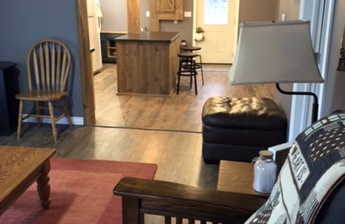 Dysart et al Cottage | Cozy Cottage in the Highlands