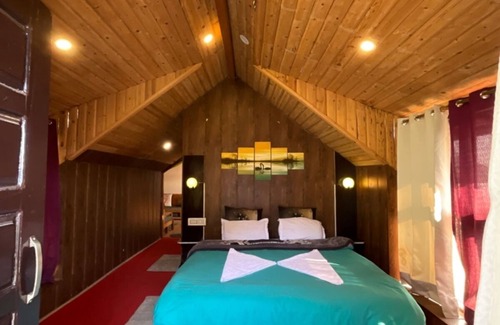 McLeod Ganj Bed & Breakfast | Cozy Cottage in Utopia Dharamkot Mcleodganj