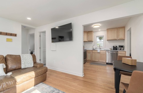 Southeast Eugene House | Cozy Cottage Near it All