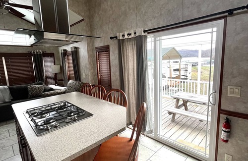 Tazewell Cottage | Cozy Cottage on Norris Lake