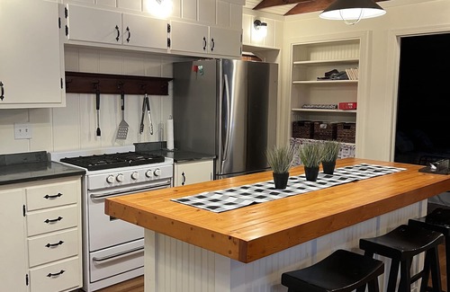 Edgerton Cottage | Cozy cottage retreat that’s perfect for recharging.