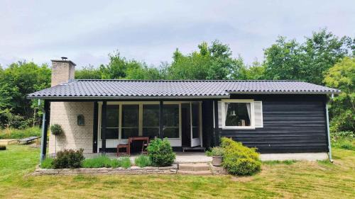 Lyngsbæk Strand House | Cozy Cottage Steps From Lyngsbæk Beach