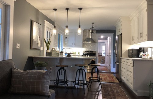 Firthcliffe House | Cozy Cottage minutes to West Point
