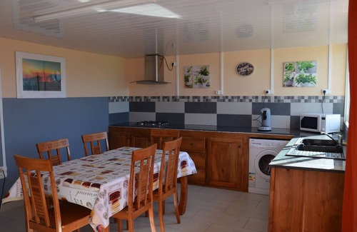 Les Avirons Ski Chalet | Cozy cottage with panoramic views