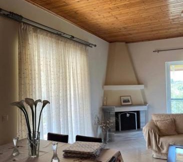 Aliko Apartment | Cozy Countryside Home
