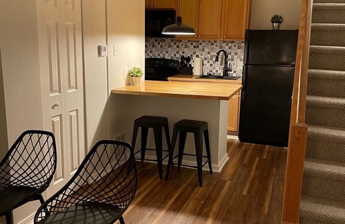 Louisville House | Cozy Creekside Cottage, A Great Getaway