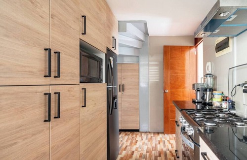 Callao Apartment | Cozy Estela apartment in Lima 5km from Jorge Chavez airport