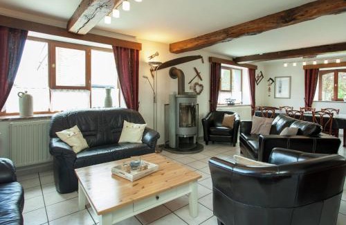 Humain House | Cozy family home in Humain