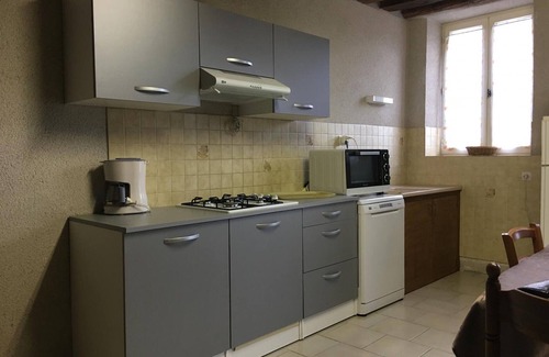Chailles Cottage | Cozy Family Home with Fireplace near Loire Castles and Beauval Zoo
