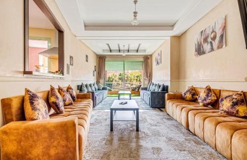 Marrakech Apartment | Cozy Family Oasis with Pool & Modern Design