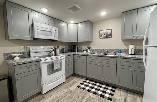 Prescott Valley Units Apartment | Cozy FarmHouse EntireApt 1-Bed/1-Bath