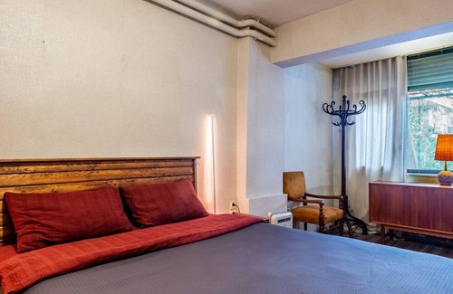 Moda Apartment | Cozy Flat with Backyard 600 m to Moda Coastal Park