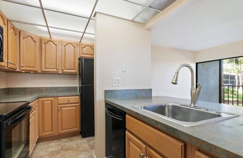 Saint Augustine Shores Condo | Cozy ground floor 2/2 condo in St. Augustine on the Intercostal Waterway
