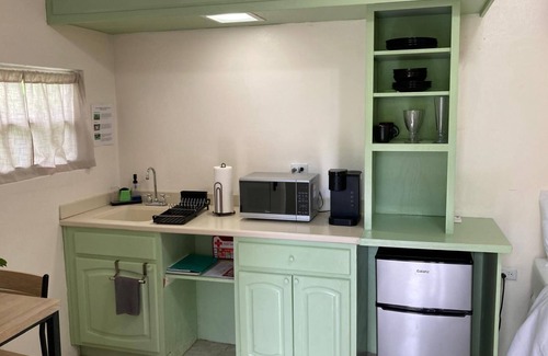 Bodden Town Apartment | Cozy Guesthouse in Middle of Grand Cayman