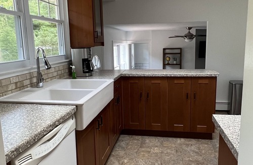 Hampton Bays House | Cozy Hamptons get away, pool, minutes from beaches, shops, restaurants and more!