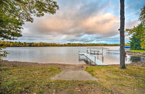 Chief Lake House | Cozy Hayward Cottage with Dock and Lakefront View