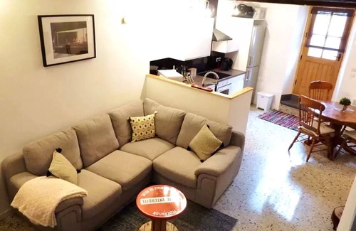 Cascastel-des-Corbieres House | Cozy house in the heart of the Corbières, near the Cathar castles and beaches