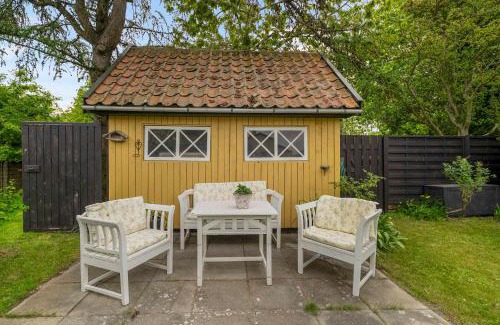 Snogebaek Apartment | Cozy Holiday Home On Sydbornholm