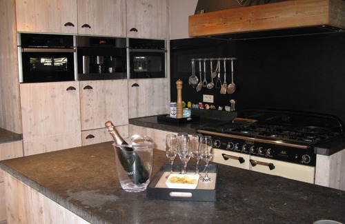 Marke Villa | Cozy holiday villa with welness part