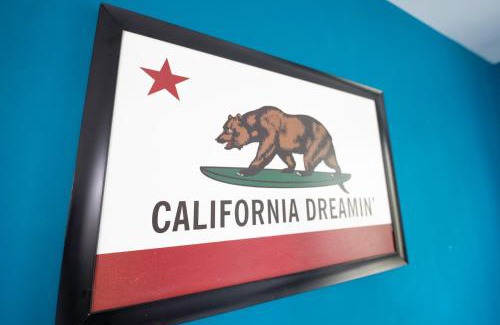 Little Armenia Bed & Breakfast | Cozy Hollywood Get Away