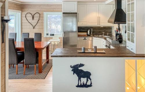 Botn House | Cozy Home In Bogen I Ofoten With Sauna
