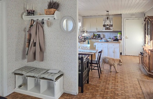 Blomstermala House | Cozy home in Bomstermåla with sauna