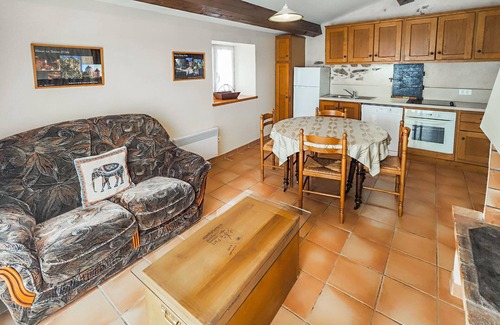 Cabrerolles House | Cozy home in Cabrerolles