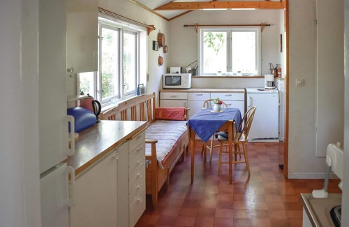 Djurhamn House | Cozy home in Djurhamn with WiFi