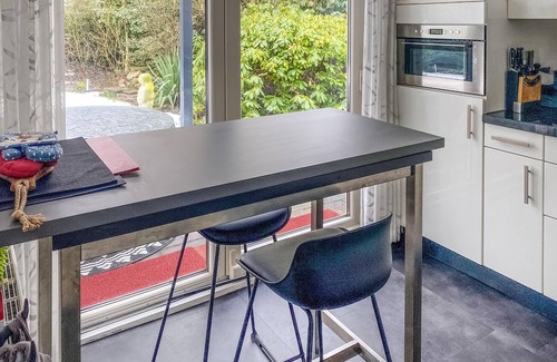 Eext House | Cozy home in Eext with kitchen