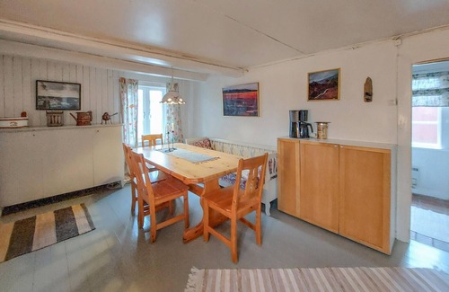 Forslov House | Cozy home in Förslöv with WiFi