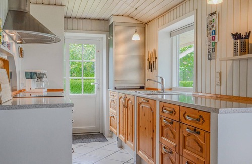 Hejls House | Cozy home in Hejls with WiFi