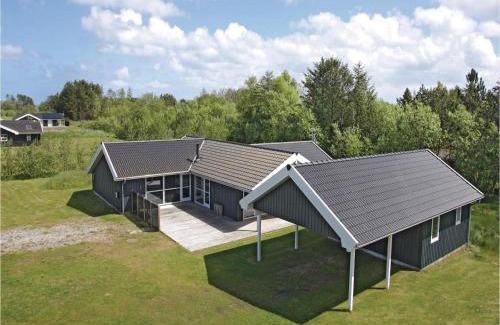 Bratten Strand House | Cozy Home In Jerup With Sauna