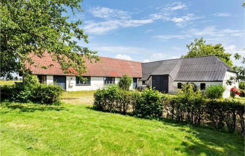 Morsø Municipality House | Cozy Home In Nykøbing M With Kitchen