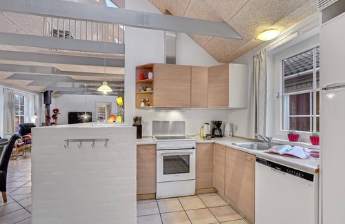 Jegum House | Cozy home in Oksbøl with sauna