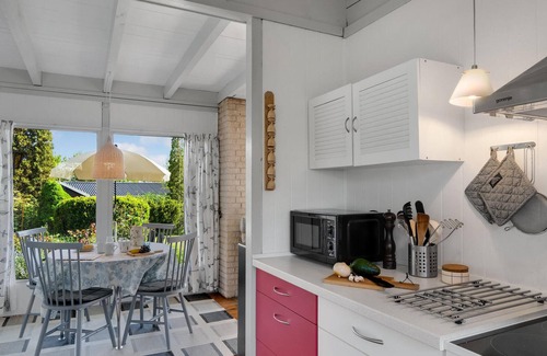 Olsted House | Cozy home in ølsted with kitchen