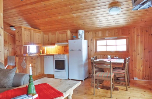 Ringebu House | Cozy home in Ringebu with kitchen