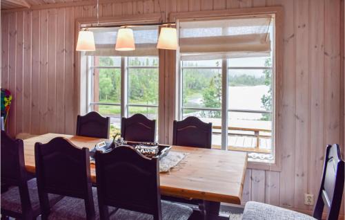 Atra House | Cozy Home In Rjukan With Kitchen