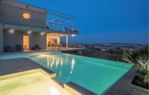 Rochefort-du-Gard House | Cozy Home In Rochefort-Du-Gard