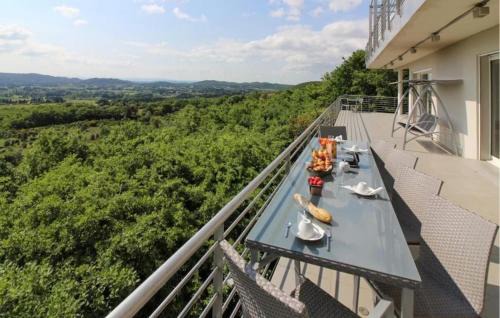 Rochefort-du-Gard House | Cozy Home In Rochefort-Du-Gard