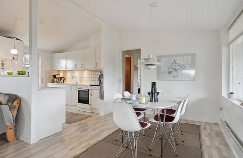 Spodsbjerg House | Cozy home in Rudkøbing with WiFi