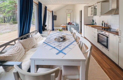 Saffle Municipality House | Cozy home in Säffle with lake view
