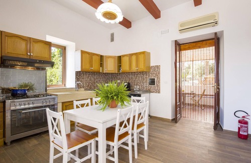 Saline Joniche House | Cozy home in Saline Joniche with WiFi